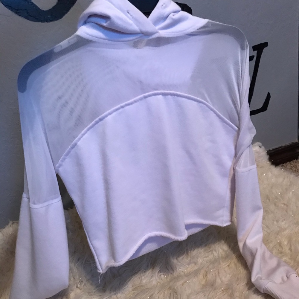 workout long sleeve top